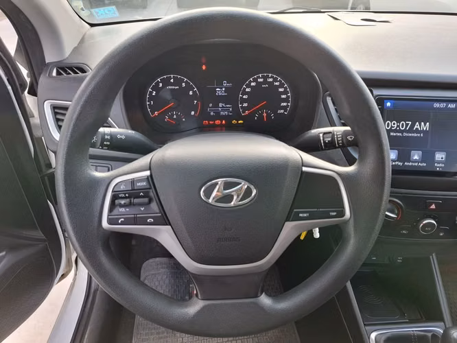 HYUNDAI ACCENT 2023 - Imagen 12