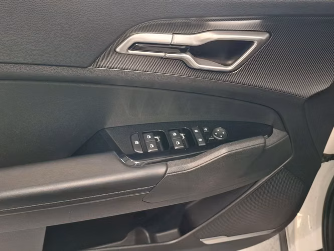 KIA SPORTAGE 2024 - Imagen 9