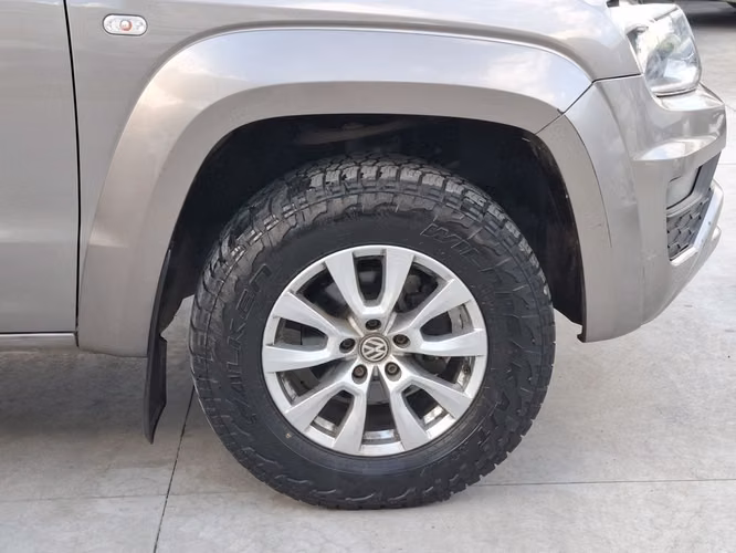 VOLKSWAGEN AMAROK 2023 - Imagen 10