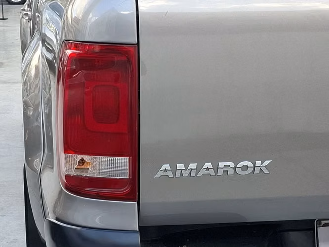 VOLKSWAGEN AMAROK 2023 - Imagen 9