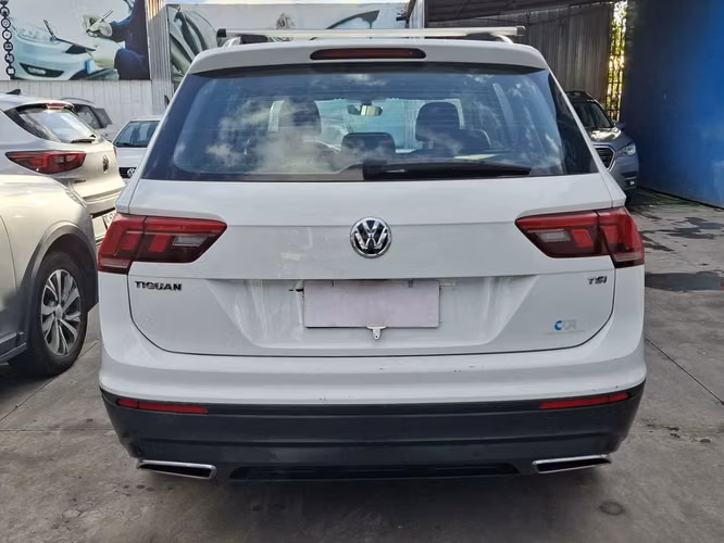 VOLKSWAGEN TIGUAN 2018 - Imagen 8