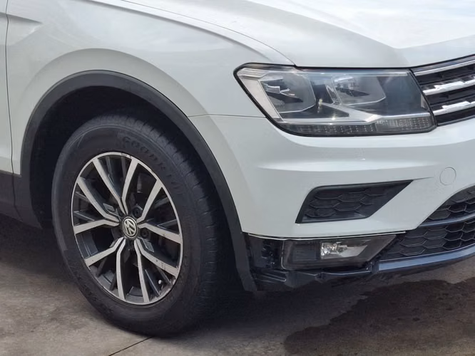 VOLKSWAGEN TIGUAN 2018 - Imagen 4