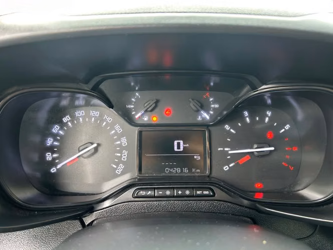 CITROEN BERLINGO BLUEHDI 1.5 - 2024 | 4288