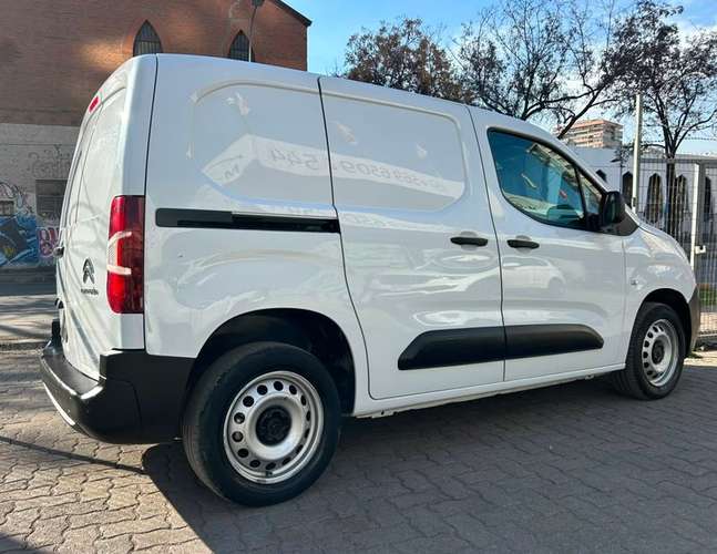 CITROEN BERLINGO BLUEHDI 1.5 - 2024 | 4358 - Imagen 6