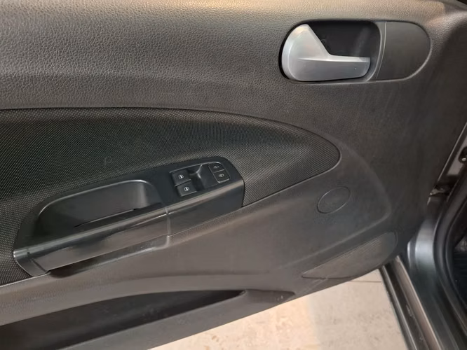 VOLKSWAGEN VOYAGE 2019 - Imagen 9