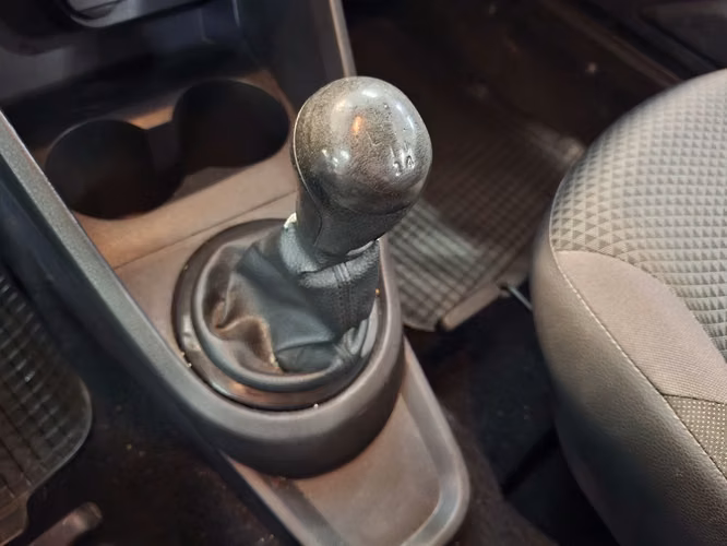 VOLKSWAGEN VOYAGE 2019 - Imagen 14