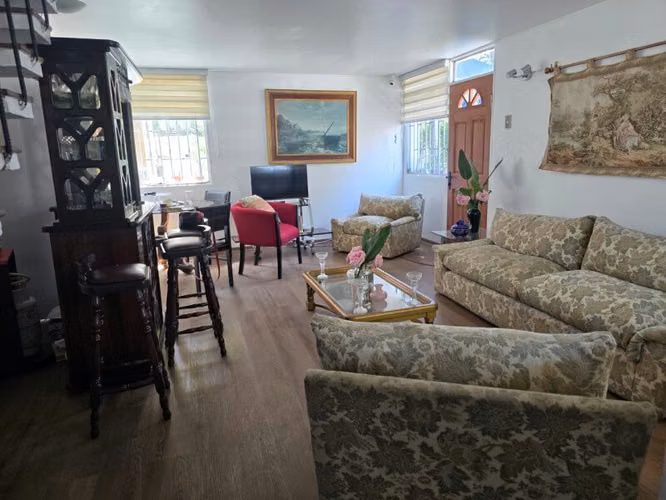 Oportunidad Casa en Condominio recién remodelada - Imagen 7