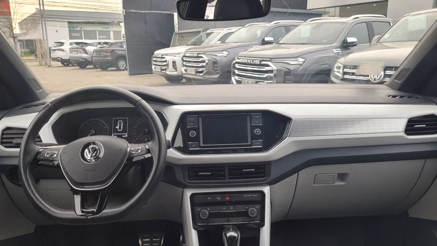 Volkswagen NIVUS TSI 1.0 T FULL MEC. 1.0 • 4x2 • Mecánica • 2023