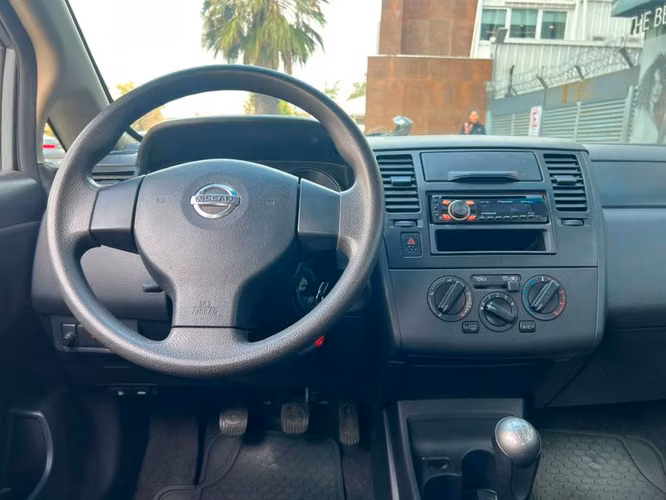 NISSAN TIIDA SEDAN SE MT - 2011 | 4312