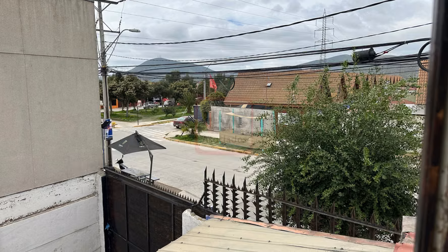 Amplia Casa en Venta de 4h/3b en Excelente Sector Cielos del Valle - Imagen 19