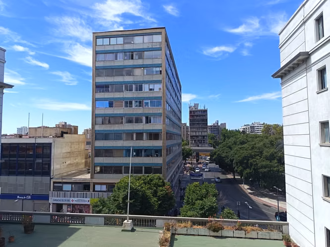 Venta de amplio departamento a pasos de Plaza Vergara en Viña del Mar - Imagen 29