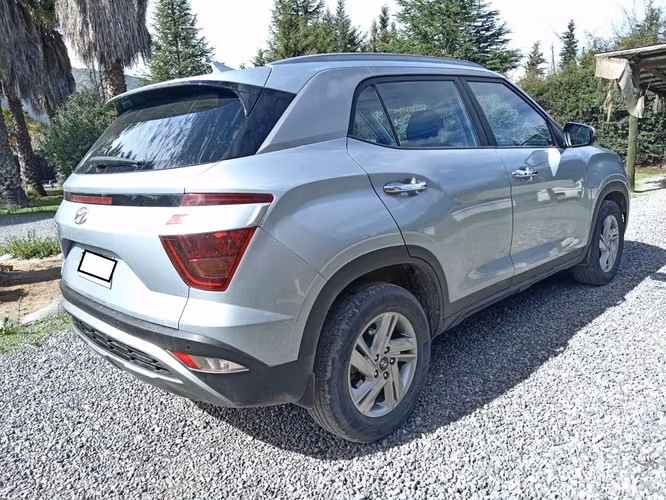 Hyundai Creta SU2I 1.5 2022, inmejorable estado