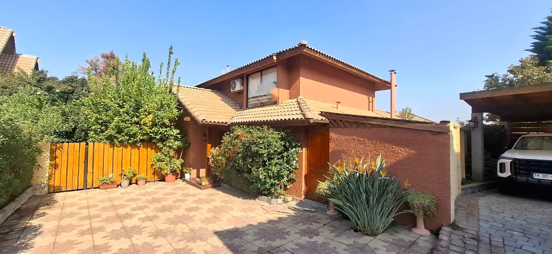 Rebajada Impecable propiedad en Condominio Los Maitenes. Fontova - Imagen 2