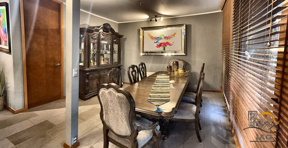 VENTA ESPECTACULAR CASA 6 DORM 4 BAÑOS + SERVICIOS - Imagen 6