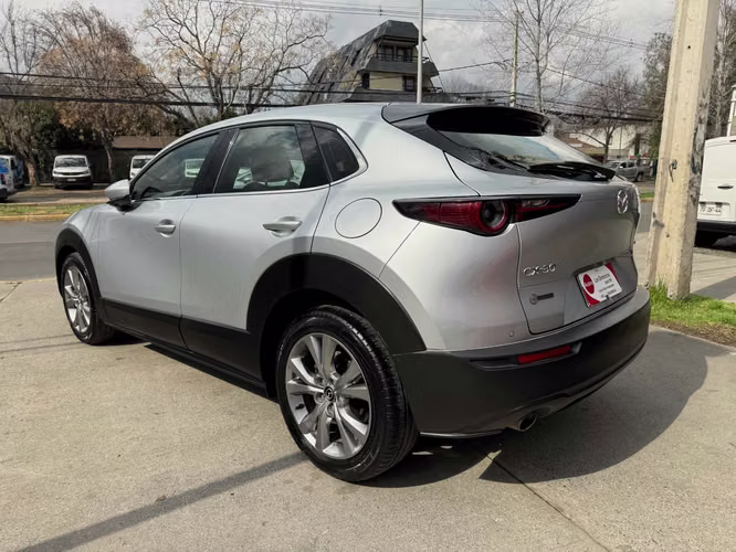 MAZDA CX-30 2.0 AUTOMATICO SOLO 45.000 KM MANTENCIONES DERCO FULL CARPLAY CAMARA VER EN LAS CONDES 2022 - Imagen 5