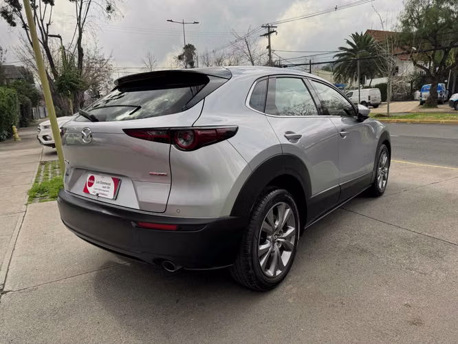 MAZDA CX-30 2.0 AUTOMATICO SOLO 45.000 KM MANTENCIONES DERCO FULL CARPLAY CAMARA VER EN LAS CONDES 2022 - Imagen 9