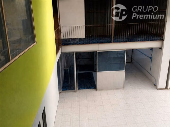 Venta oficina con bodegas y estacionamientos Ñuñoa - Imagen 11