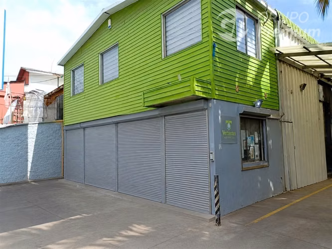 Venta oficina con bodegas y estacionamientos Ñuñoa - Imagen 3