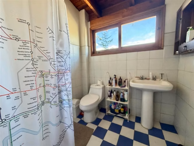 Casa en venta de 4 dorm. en Vitacura