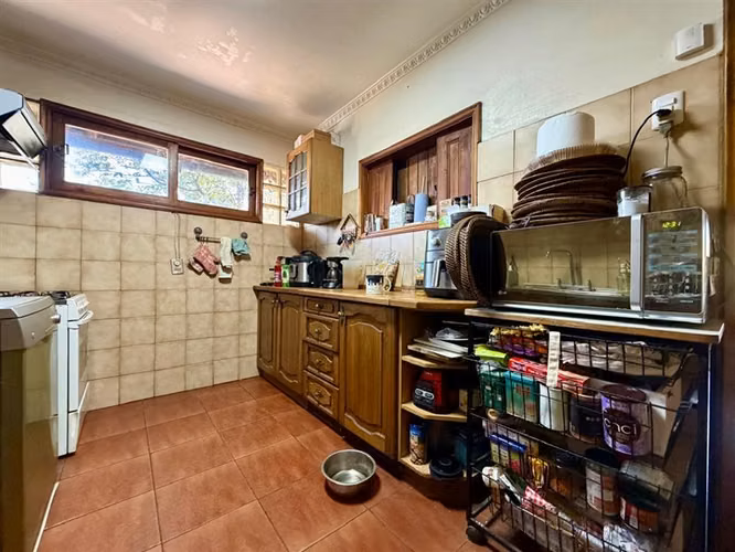 Casa en venta de 4 dorm. en Vitacura