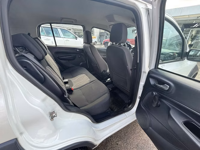 FIAT UNO 1.4 WAY EVO AA PLUS MT
