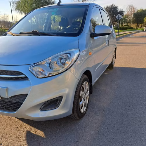 Hyundia i10 2011