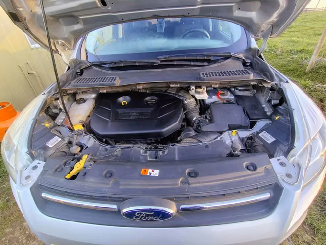 Se vende Ford escape 2015.