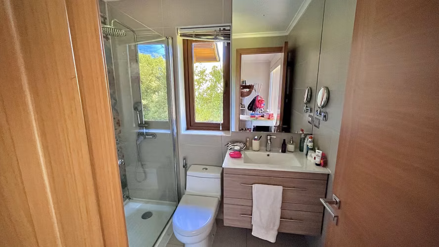 Casa Exclusiva en Venta en Angol | 410 m² Construidos