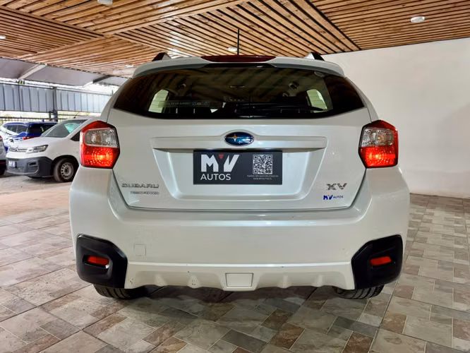 SUBARU XV MT 2.0 2015