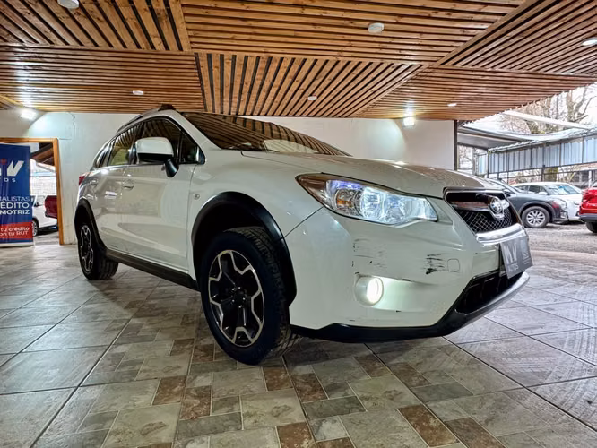 SUBARU XV MT 2.0 2015