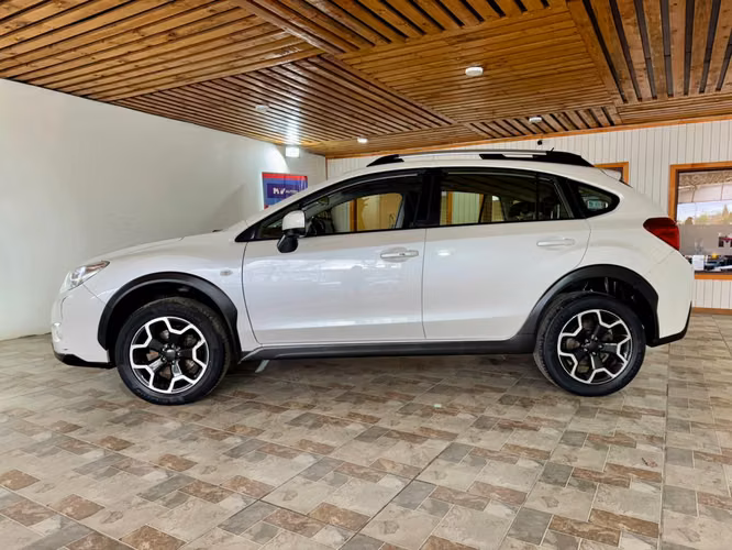 SUBARU XV MT 2.0 2015