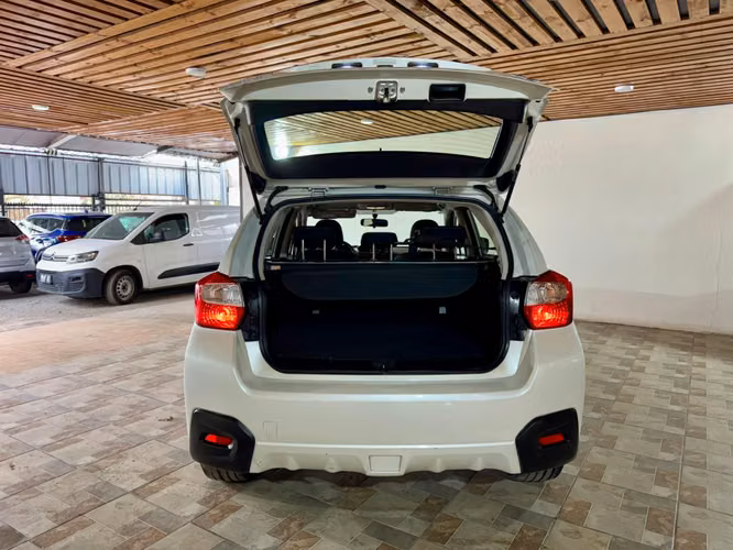 SUBARU XV MT 2.0 2015