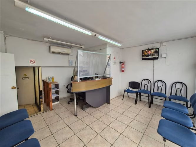 Oficina en arriendo en Linares
