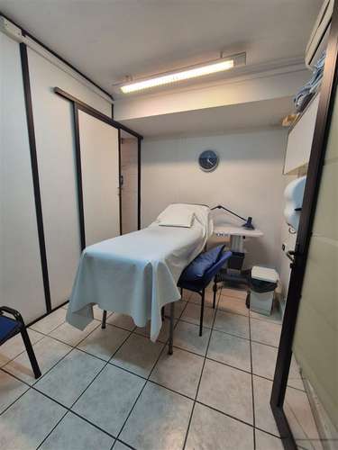 Oficina en arriendo en Linares