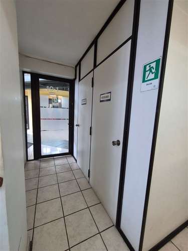 Oficina en arriendo en Linares