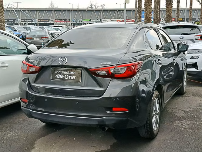 MAZDA 2 SEDAN 2020