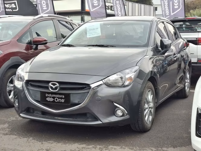 MAZDA 2 SEDAN 2020
