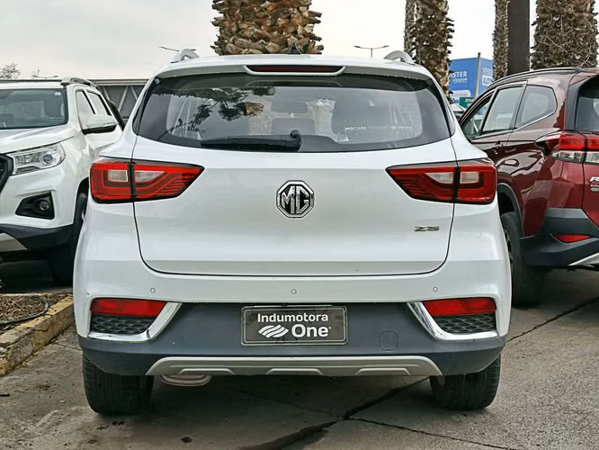 MG ZS 2023 - Imagen 7