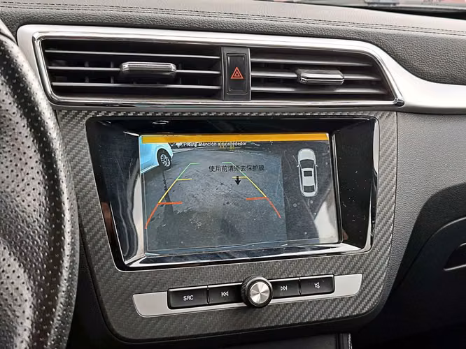 MG ZS 2023 - Imagen 27
