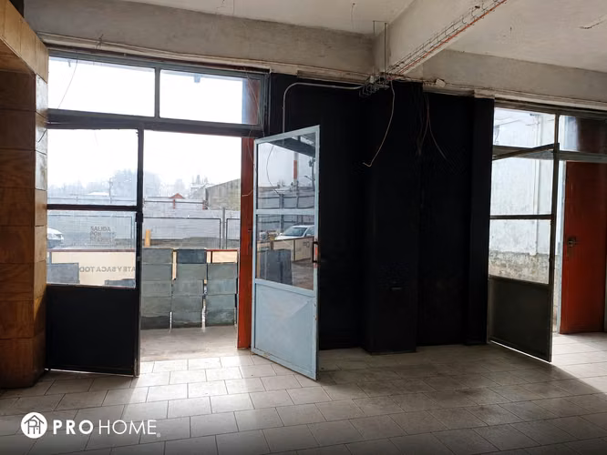 Local comercial 1.104 m2 planta libre, centro de Osorno - Imagen 18