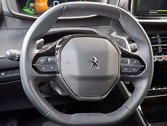 PEUGEOT 2008 2024