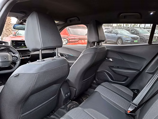 PEUGEOT 2008 2024