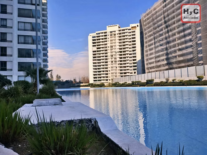 Arriendo 1D 1B en Macul con gran balcón y laguna navegable