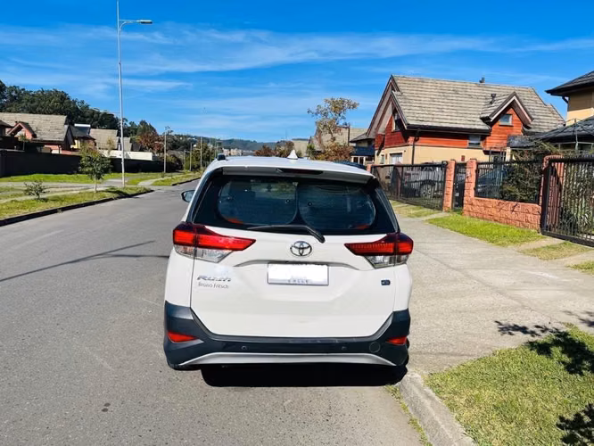 2022 TOYOTA RUSH