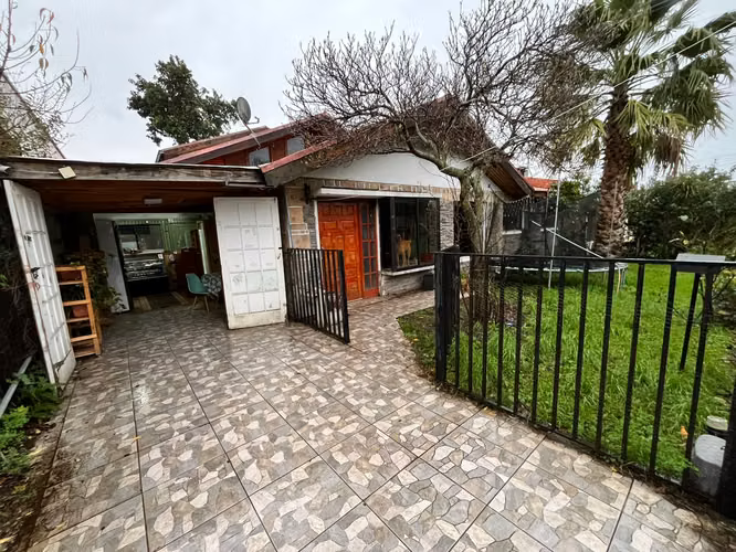 CASA A LA VENTA PEDRO LAGOS CERCA DE CLINICA LOS ANDES Y CENTRO DE LOS ANGELES