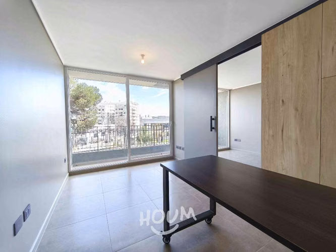 Departamento en Avenida Vicuña Mackenna Oriente