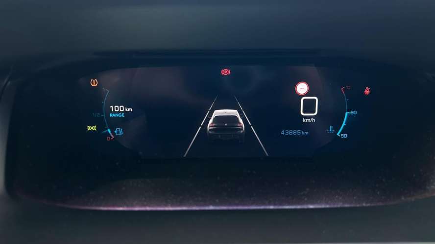 Peugeot 208 ALLURE 1.2 PURETECH 100 HB (2023) - Imagen 9