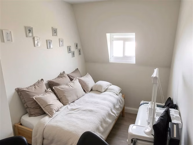 Casa en venta de 5dorm. 3baños Metro Manquehue Las Condes - Imagen 13