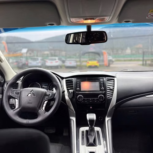Mitsubishi Montero Sport 3.0 AT 4X2 (2019)