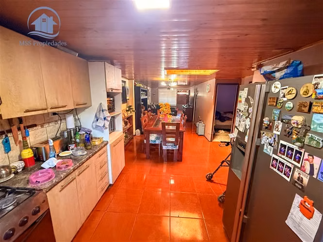 Casa con local comercial Gran terreno Metrotren maestranza - Imagen 11